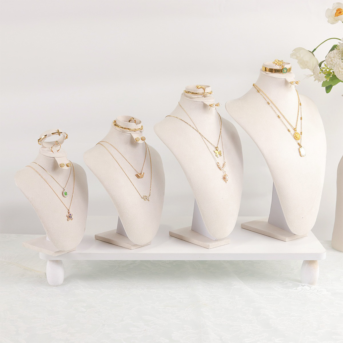 Body Jewelry Display Case - ボディベルベットジュエリーディスプレイバスト、人型ネック/チェスト（ネックレス/イヤリング用）、ソフトベルベット、傷防止、軽量ペーパーコア