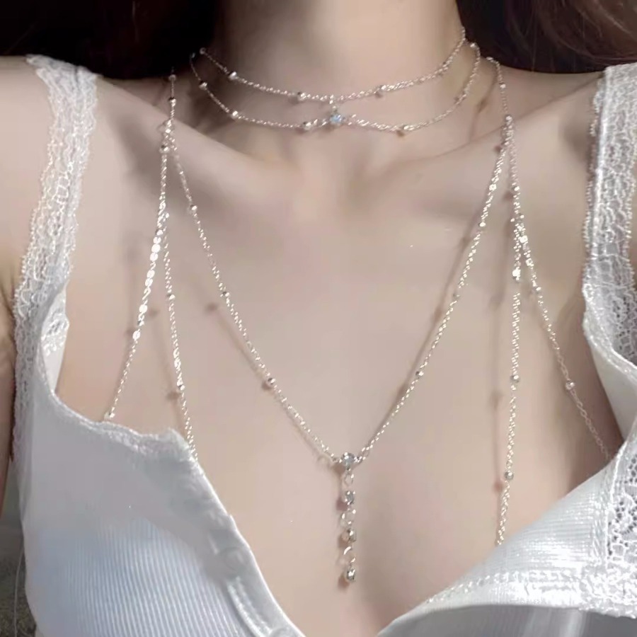 女性用サマーコールドホットガールボディチェーン、チェストチェ - Body Jewelry Hot のレビューと価格