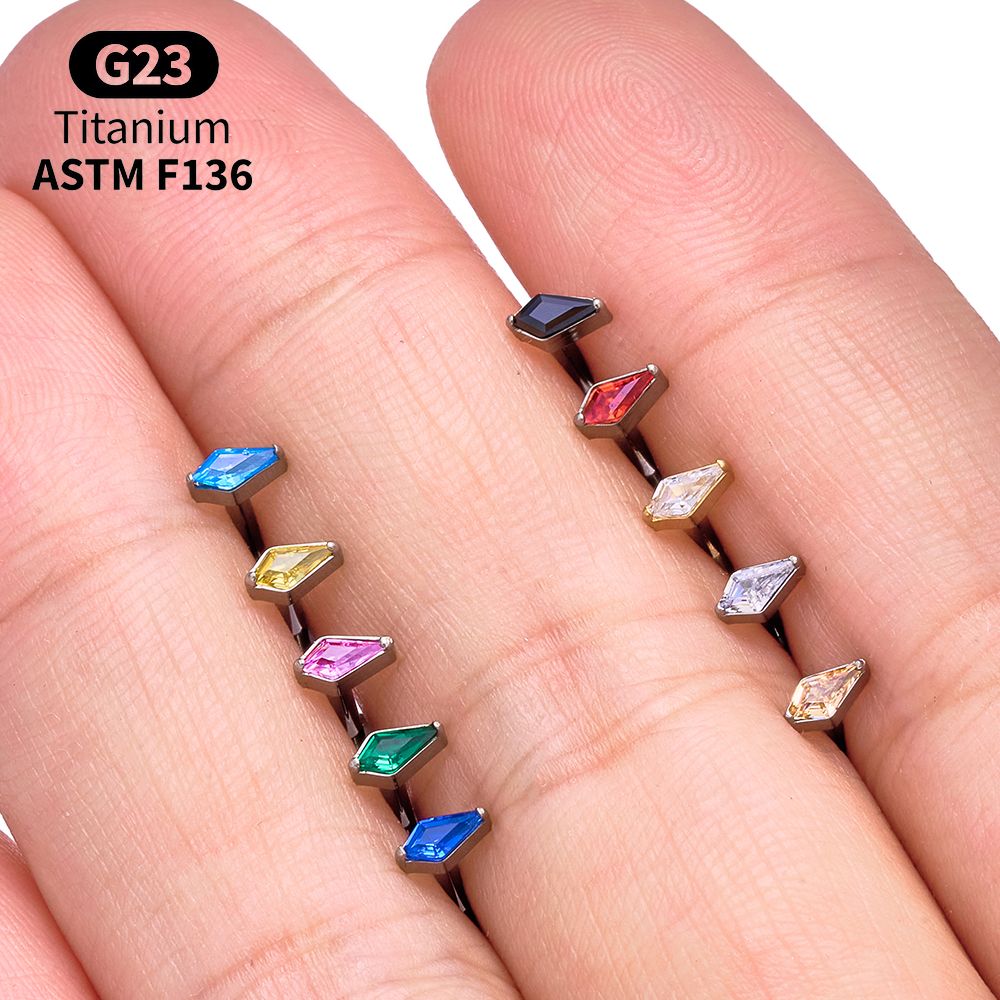 チタン製カイトCZ内ネジラブレットスタッドセット ヘリックス - Body Jewelry Vertical Labret のレビューと価格